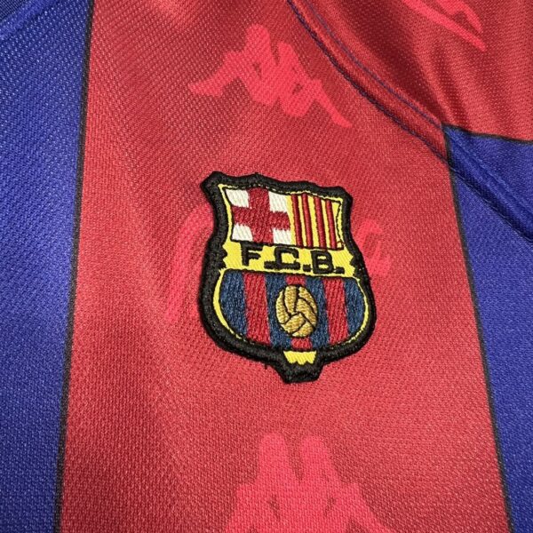 Retro Barcelona 1995/97 Home Jersey - Image 7