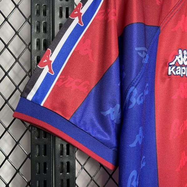 Retro Barcelona 1995/97 Home Jersey - Image 3
