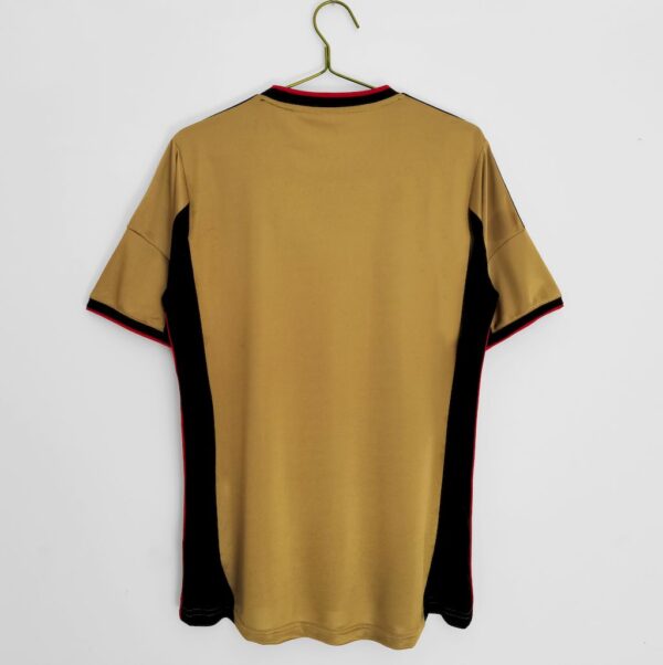 Retro AC Milan 2013/14 Third Jersey - Image 2