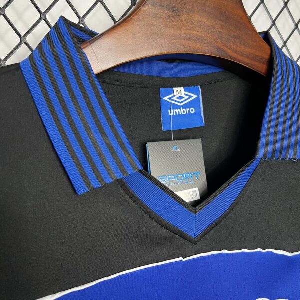 Retro Flamengo 1999 Goalkeeper Jersey - Image 6