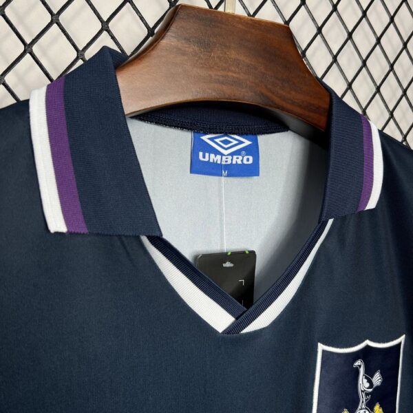 Retro Tottenham Hotspur 1994/95 Away Jersey - Image 6