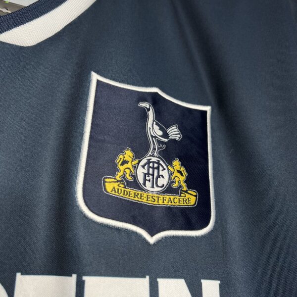 Retro Tottenham Hotspur 1994/95 Away Jersey - Image 4