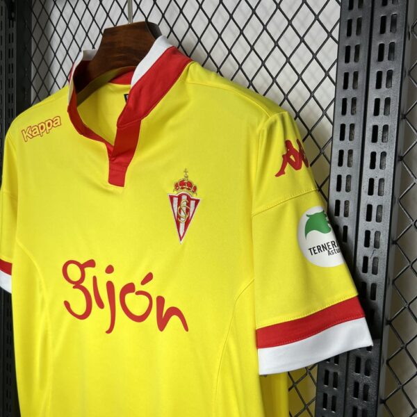 Retro Sporting de Gijon 2015/16 Away Jersey - Image 3