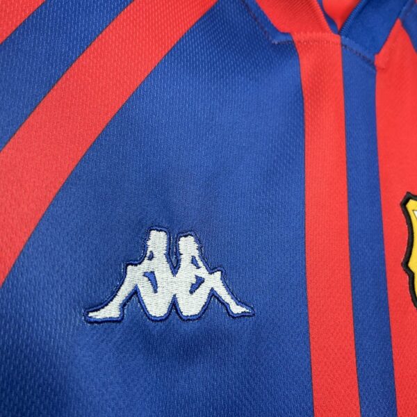 Retro Barcelona 1998/99 Home Jersey - Image 4
