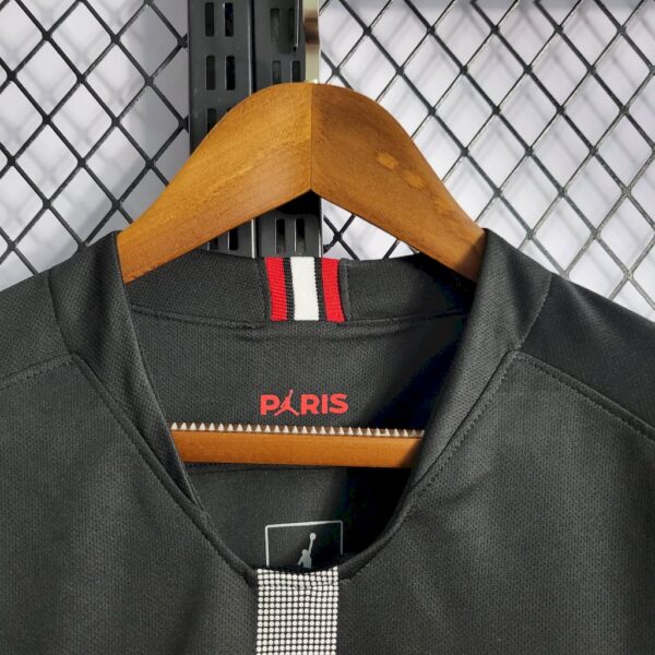 Retro Paris Saint-Germain 2018/19 Third Jersey - Image 9