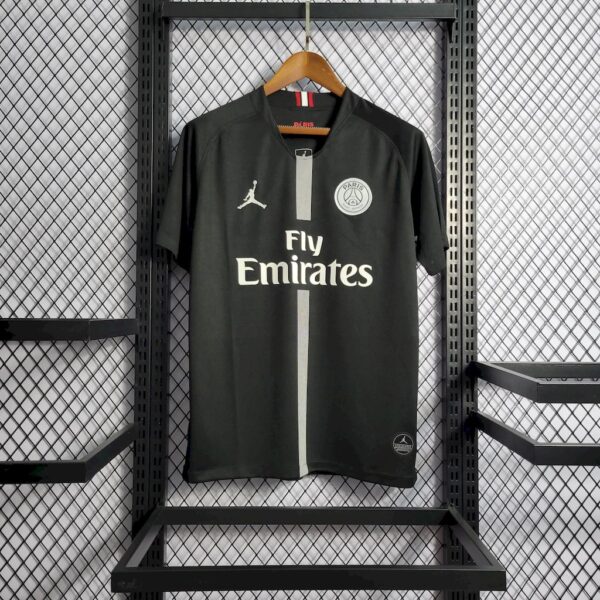Retro Paris Saint-Germain 2018/19 Third Jersey - Image 3