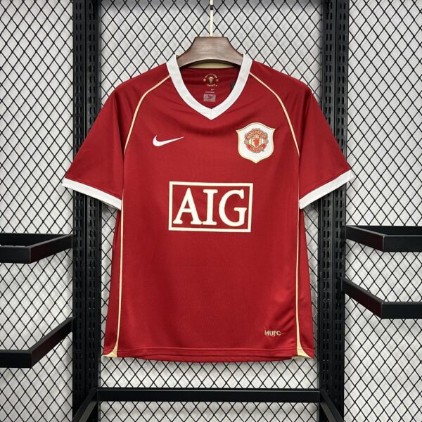 Retro Manchester United 2006/07 Home Jersey - Image 7