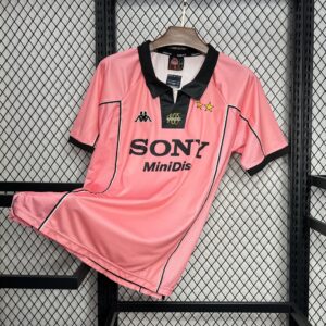 Retro Juventus 1997/98 Away Jersey