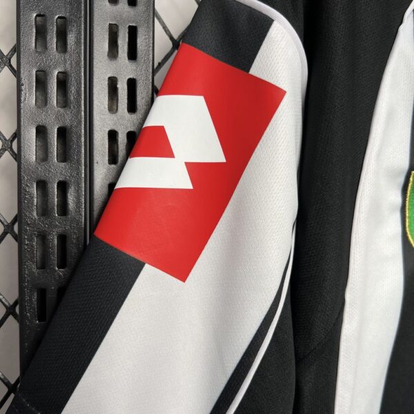 Retro Juventus 2002/03 Home Champions Leagues Jersey - Image 7