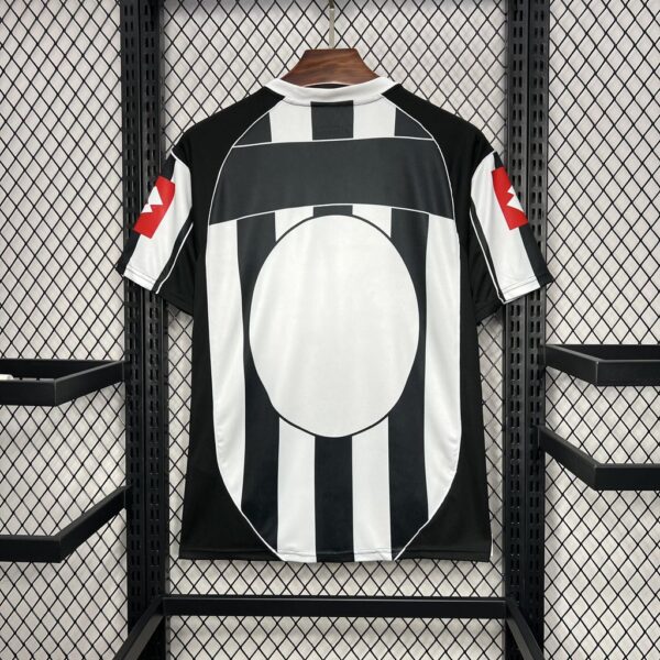 Retro Juventus 2002/03 Home Champions Leagues Jersey - Image 2