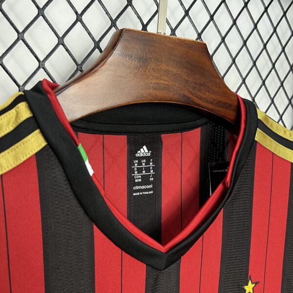 Retro AC Milan 2013/14 Home Jersey - Image 8