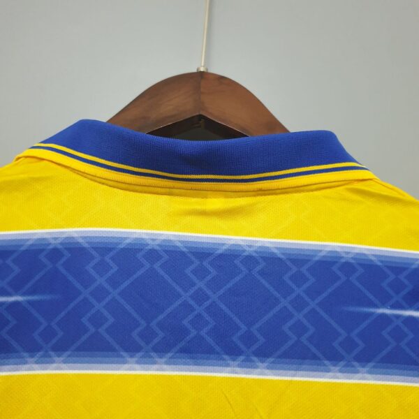 Retro Parma Calcio 1998/99 Home Jersey - Image 3