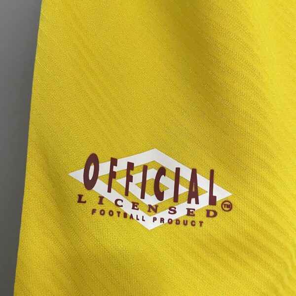 Retro Parma Calcio 1993/95 Home Jersey - Image 8