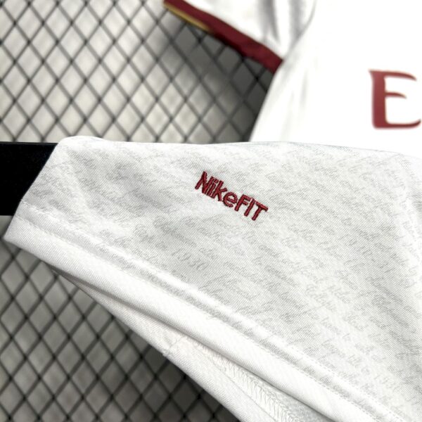 Retro Arsenal 2007/08 Third Jersey - Image 5