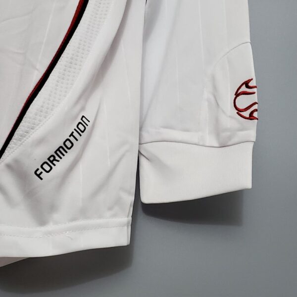 Retro AC Milan 2006/07 Away Long Sleeves Jersey - Image 8