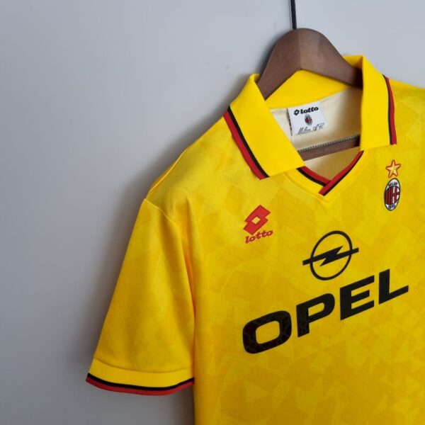 Retro AC Milan 1995/96 Third Jersey - Image 8