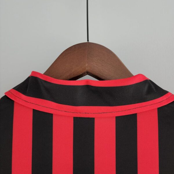 Retro AC Milan 1999/00 Home Long Sleeves Jersey - Image 6