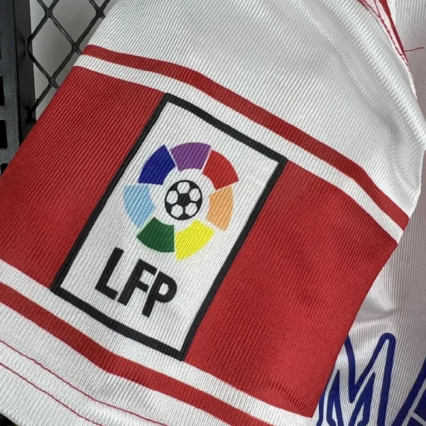 Retro Atletico Madrid 1999/00 Home Jersey - Image 5