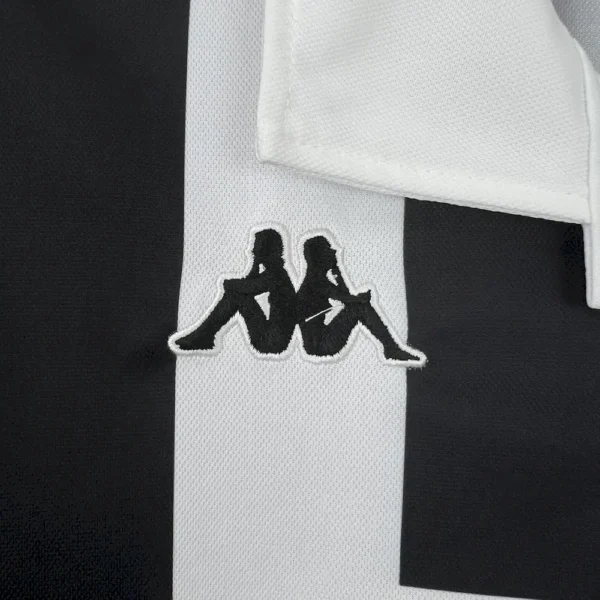 Retro Juventus 1999/00 Home Jersey - Image 7