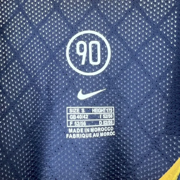 Retro Juventus 2004/05 Away Jersey - Image 8