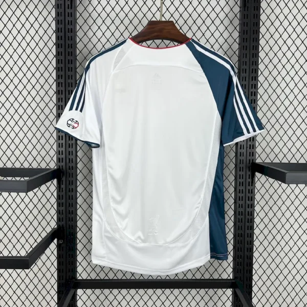 Retro Liverpool 2006/07 Away Jersey - Image 2