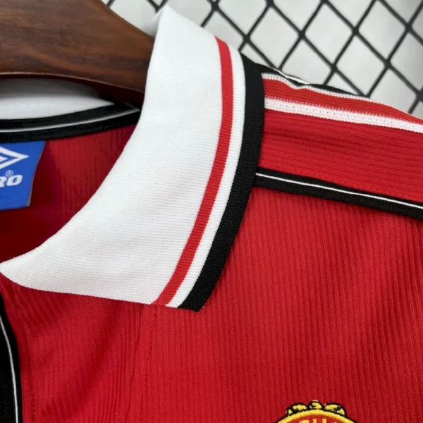 Retro Manchester United 1998/99 Home Long Sleeves Jersey - Image 6
