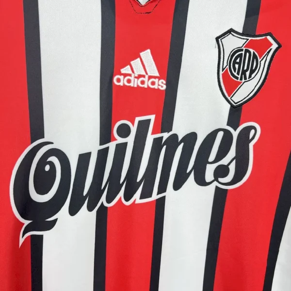 Retro River Plate 1999/00 Third Jersey - Image 6