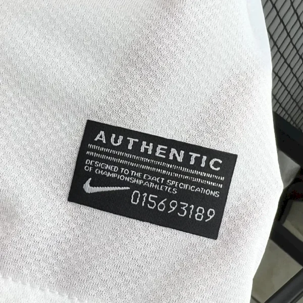 Retro Santos 2011/12 Home Long Sleeves Jersey - Image 5