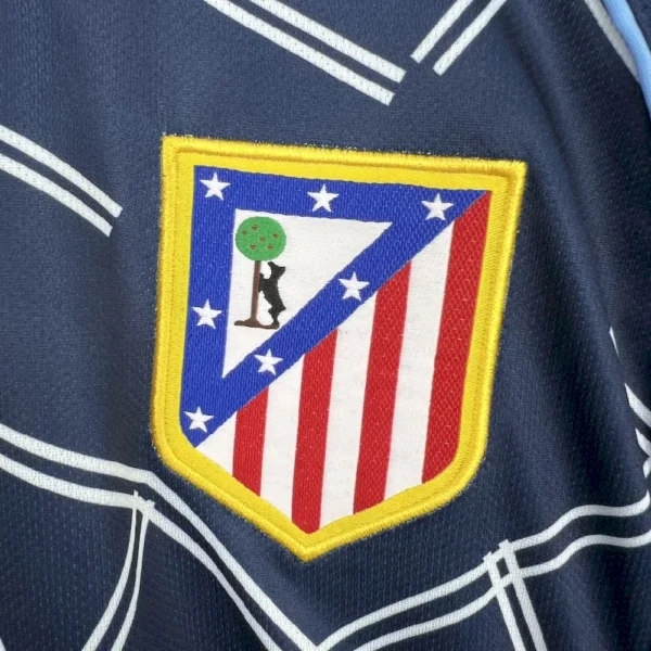 Retro Atletico Madrid 2004/05 Away Jersey - Image 4