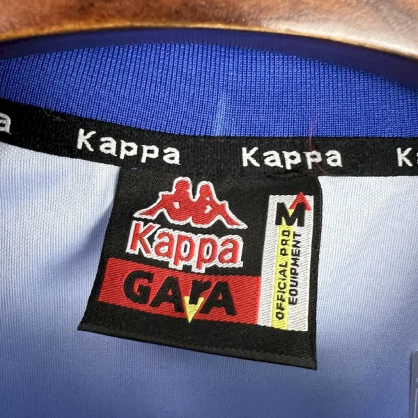 Retro Juventus 1996/97 Away Long Sleeves Jersey - Image 7