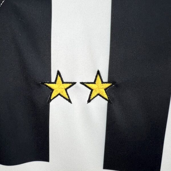 Retro Juventus 1996/97 Home Jersey - Image 5