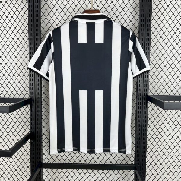 Retro Juventus 1996/97 Home Jersey - Image 2