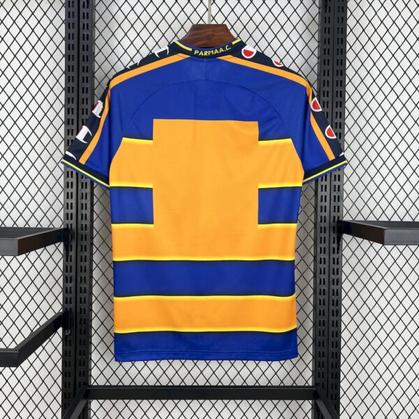 Retro Parma Calcio 2002/03 Home Jersey - Image 2