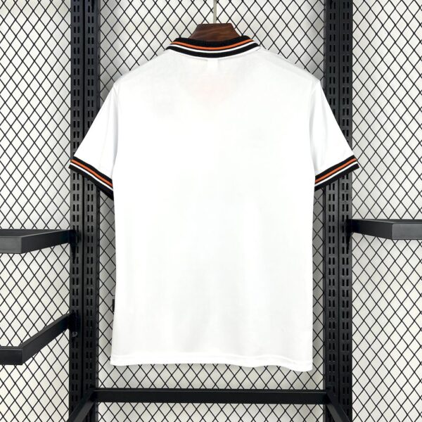 Retro Valencia CF 1999/00 Home Jersey - Image 2