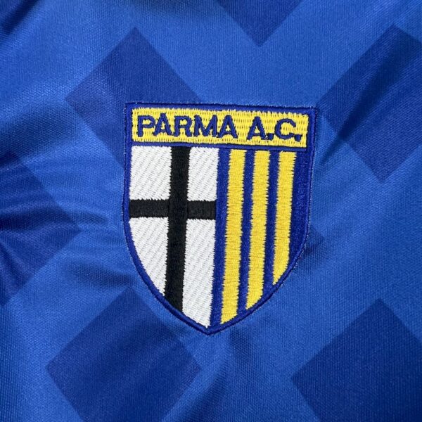 Retro Parma Calcio 1995/97 Third Jersey - Image 7