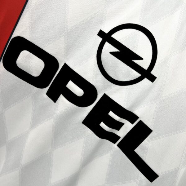 Retro Bayern Munich 1995/96 Away Jersey - Image 5