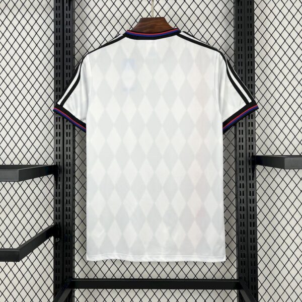 Retro Bayern Munich 1995/96 Away Jersey - Image 2