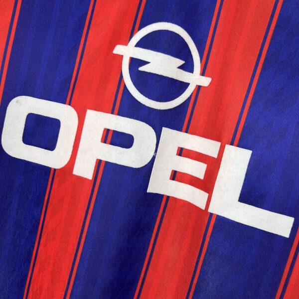 Retro Bayern Munich 1995/97 Home Jersey - Image 4