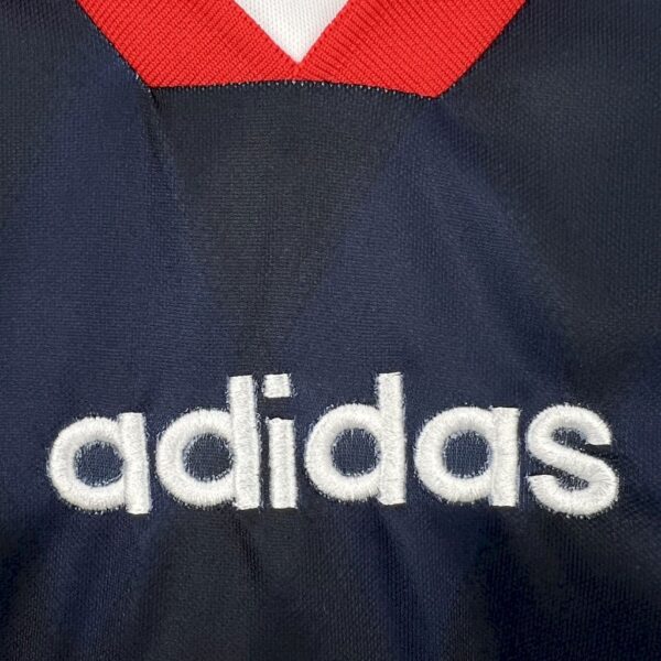 Retro Bayern Munich 1997/99 Home Jersey - Image 7