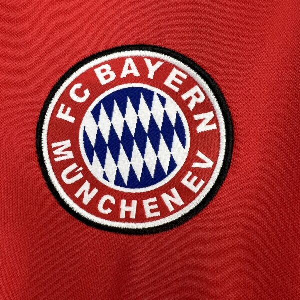 Retro Bayern Munich 2001/02 UEFA Champions League Edition Jersey - Image 6