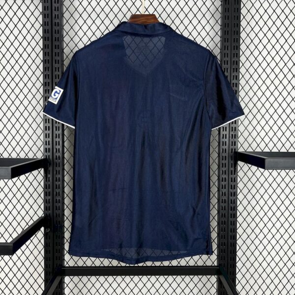 Retro Paris Saint-Germain 2001/2002 Home Jersey - Image 2