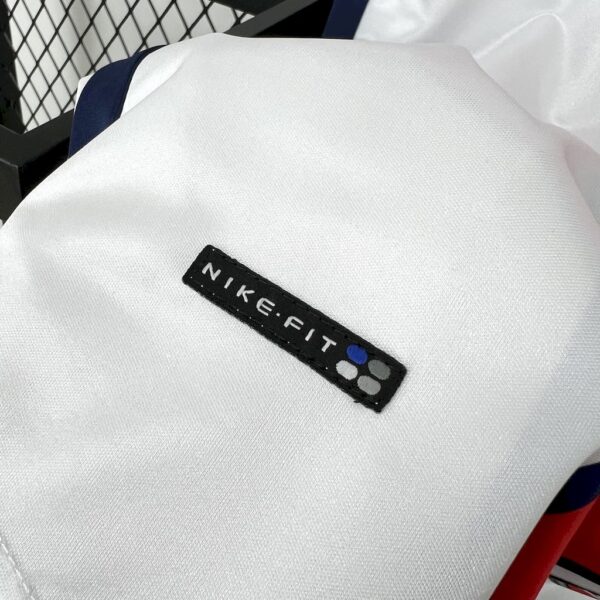 Retro Paris Saint-Germain 1998/99 Away Jersey - Image 9