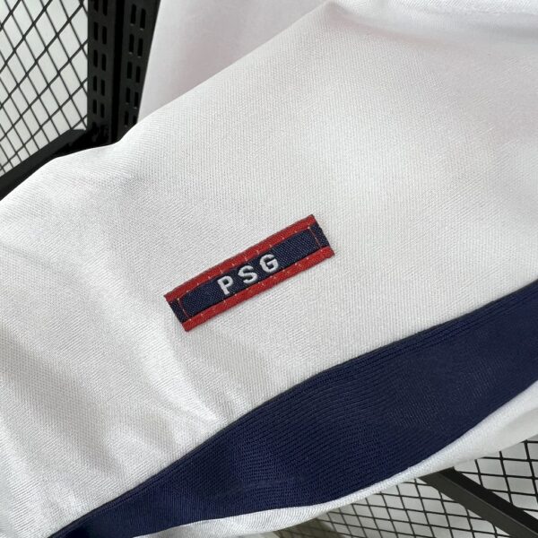 Retro Paris Saint-Germain 1998/99 Away Jersey - Image 10