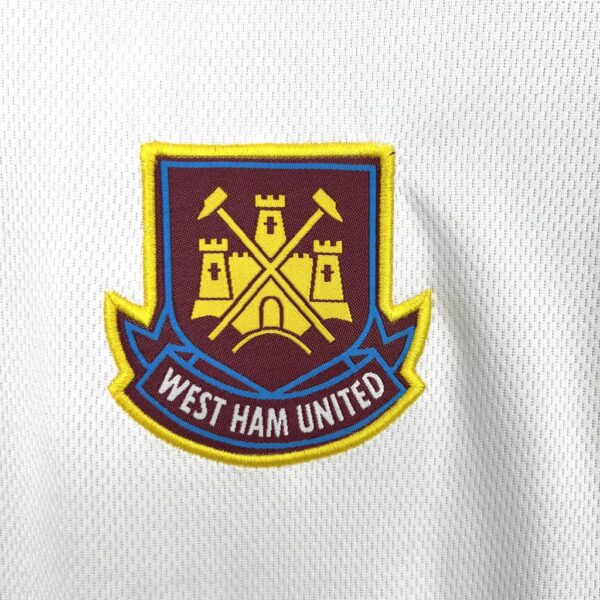 Retro West Ham United 1999/01 Away Jersey - Image 6