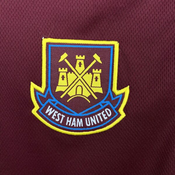 Retro West Ham United 1999/01 Home Jersey - Image 6