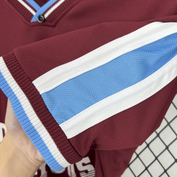 Retro West Ham United 1999/01 Home Jersey - Image 3