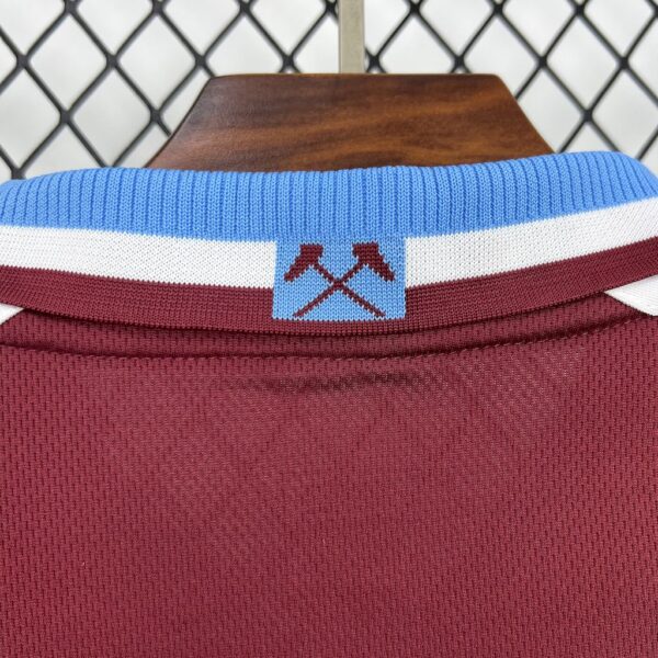 Retro West Ham United 1999/01 Home Jersey - Image 10