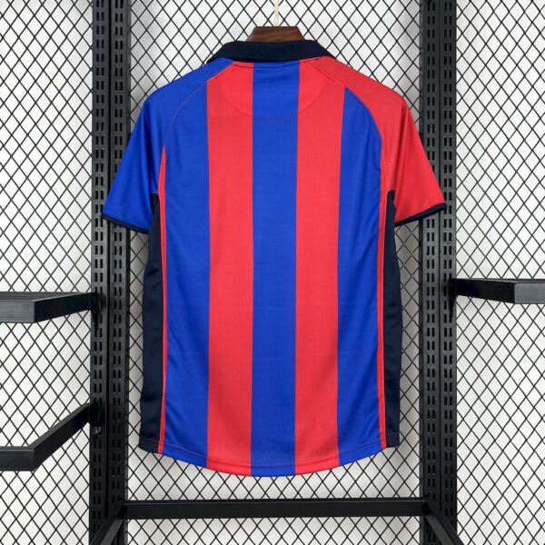 Retro Barcelona 2001/02 Home Jersey - Image 2
