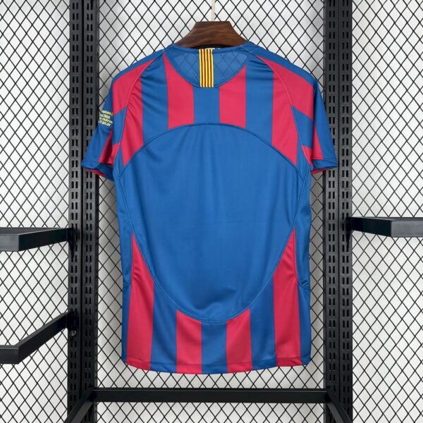 Retro Barcelona 2005/06 Home Jersey - Image 2