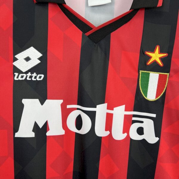 Retro AC Milan 1995/96 Home Jersey - Image 4